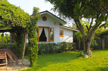 Ghen tị với nhà vườn bạc tỷ của Ngô Mai Trang 9