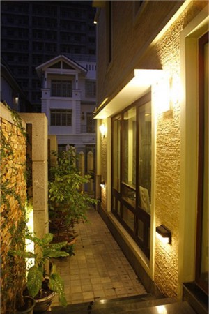 Cận cảnh biệt thự đắt giá của Hồ Quỳnh Hương 2